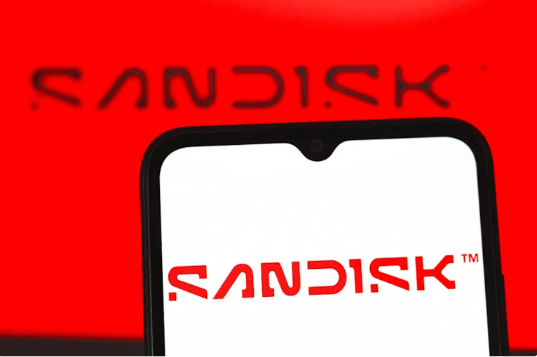 AI Memory Supercycle Debate: Why Big Tech's Margin Panic Just Confirmed SanDisk's NAND Advantage
